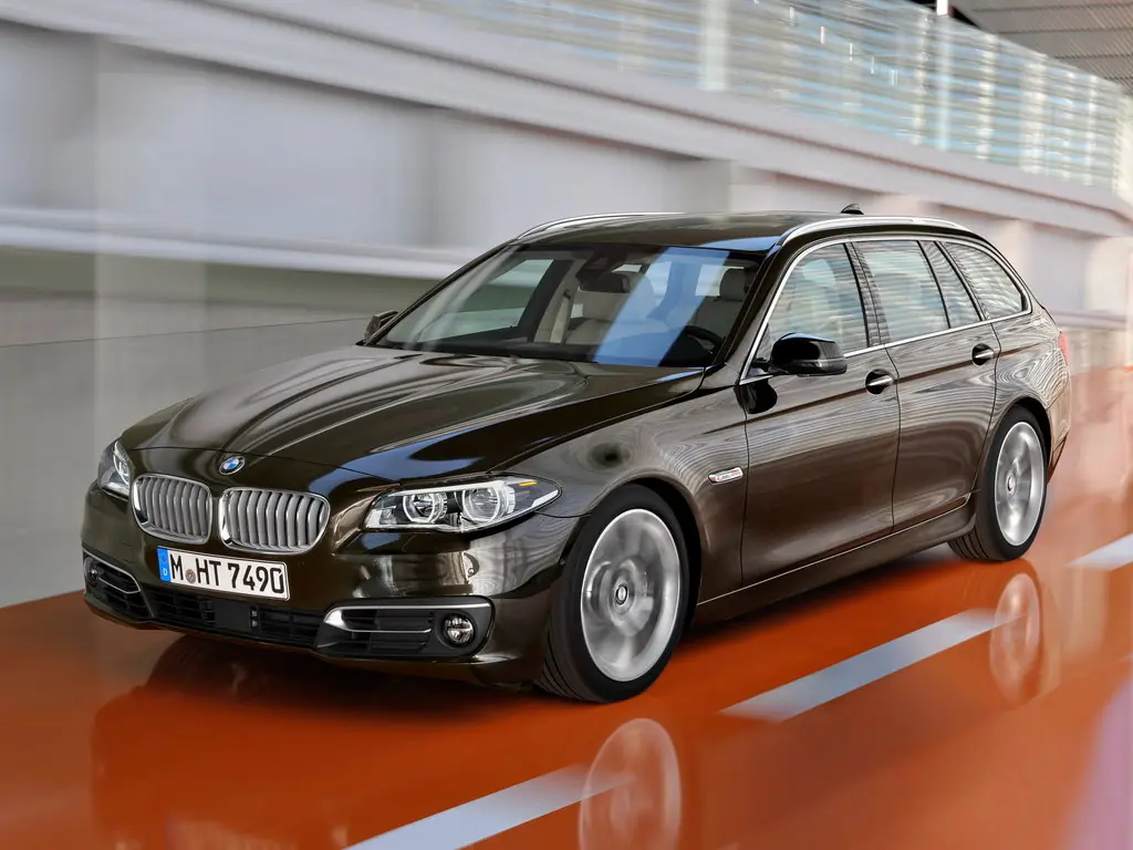 BMW 5-Series (F10, F11) 6 поколение, рестайлинг, универсал (09.2013 - 12.2016)